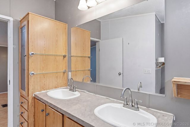 14620 Stewart Road, Mounds, OK 74047