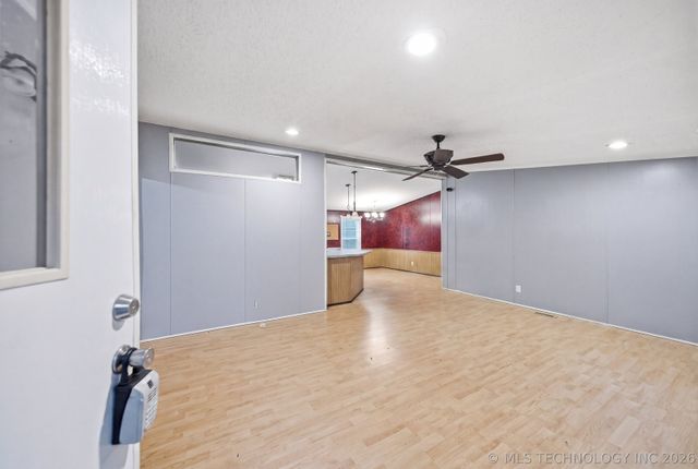 14620 Stewart Road, Mounds, OK 74047