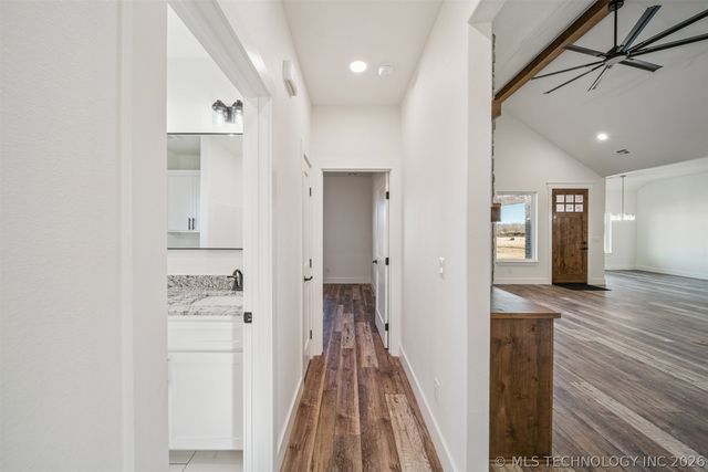 3077 S 4322 Road, Pryor, OK 74361