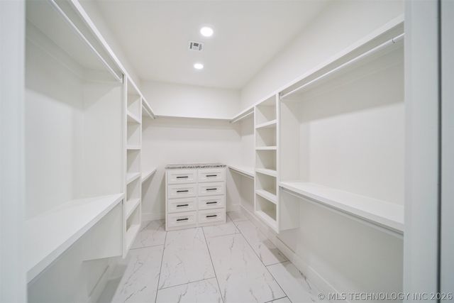 3077 S 4322 Road, Pryor, OK 74361