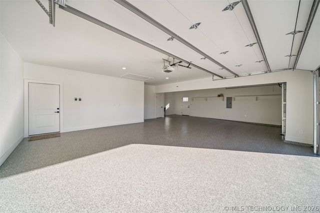 3077 S 4322 Road, Pryor, OK 74361