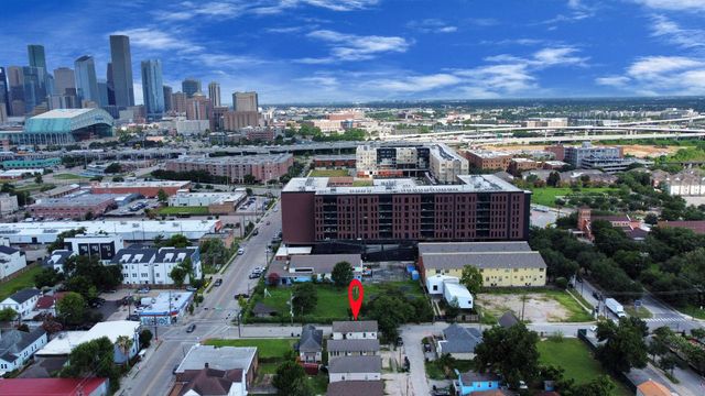 2502 Saltus Street 3, Houston, TX 77003