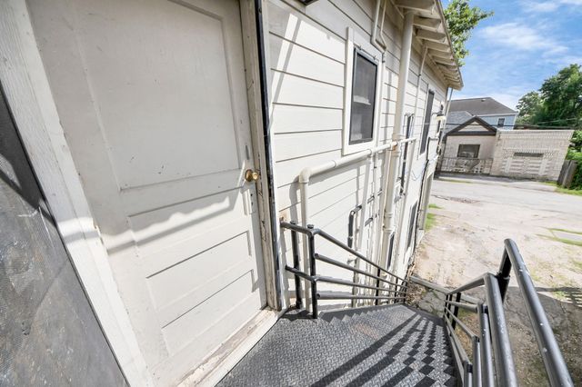 2502 Saltus Street 3, Houston, TX 77003