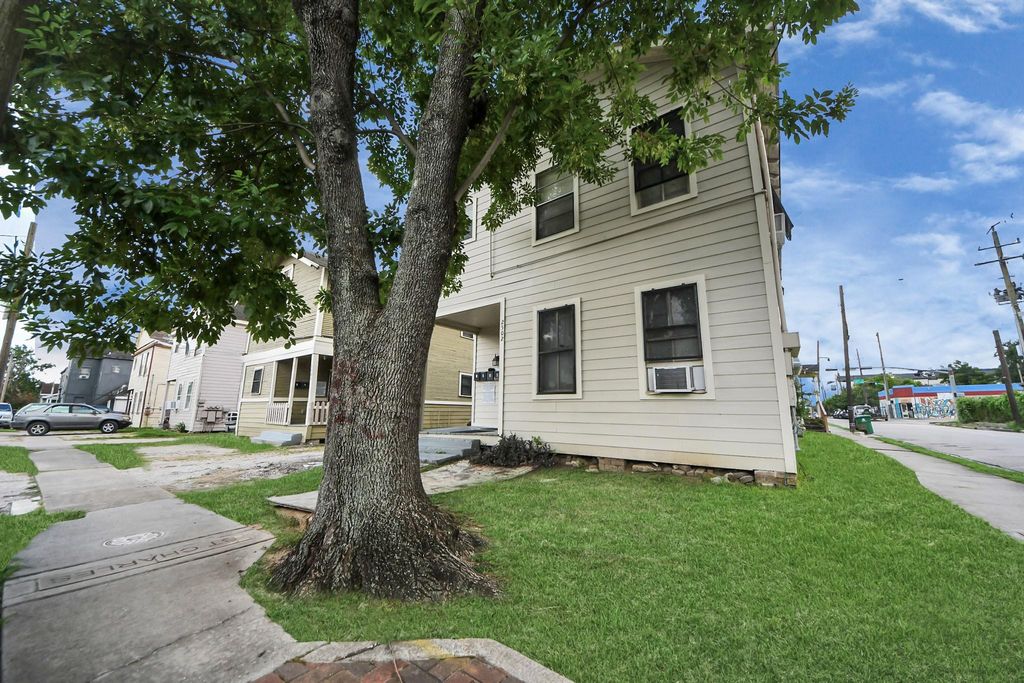 2502 Saltus Street 3, Houston, TX 77003