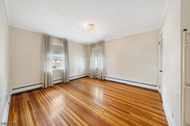 710 Bailey Ave, Elizabeth City, NJ 07208