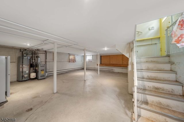 710 Bailey Ave, Elizabeth City, NJ 07208