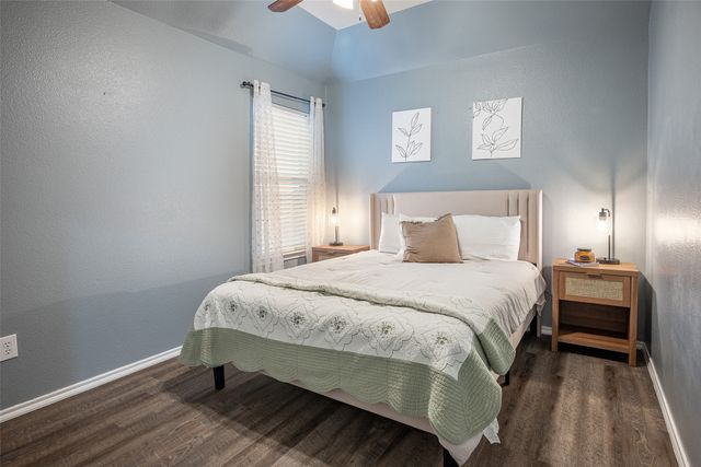 409 Dempster Court, Oak Point, TX 75068