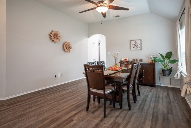 409 Dempster Court, Oak Point, TX 75068