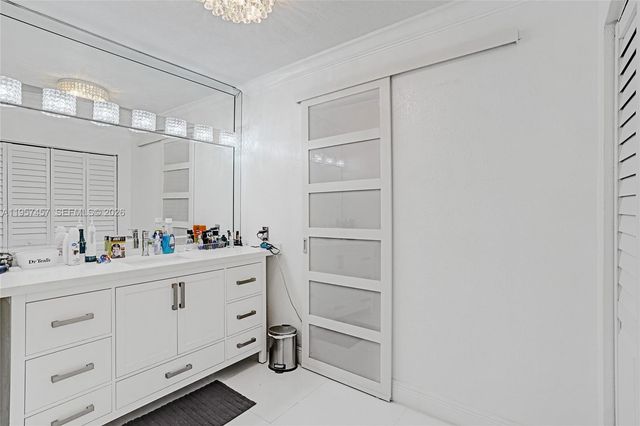 1400 Saint Charles Pl 204, Pembroke Pines, FL 33026