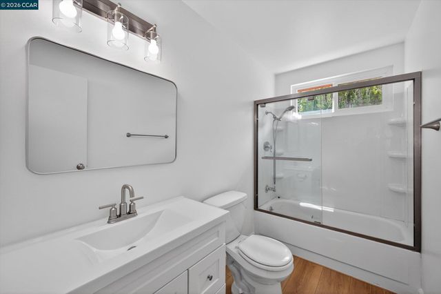 1920 E 3rd St, Benicia, CA 94510
