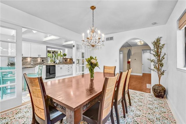 8329 Capistrano, West Hills, CA 91304