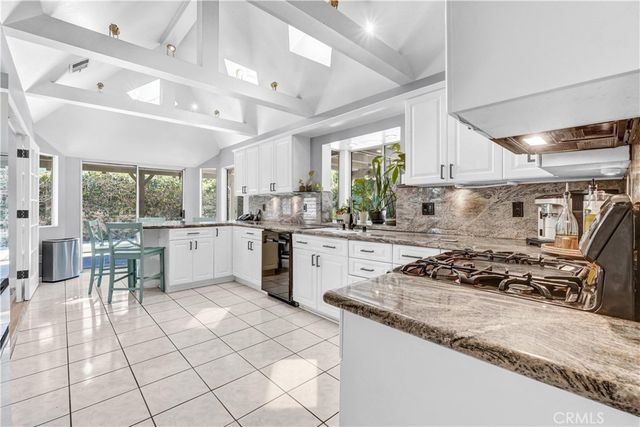 8329 Capistrano, West Hills, CA 91304