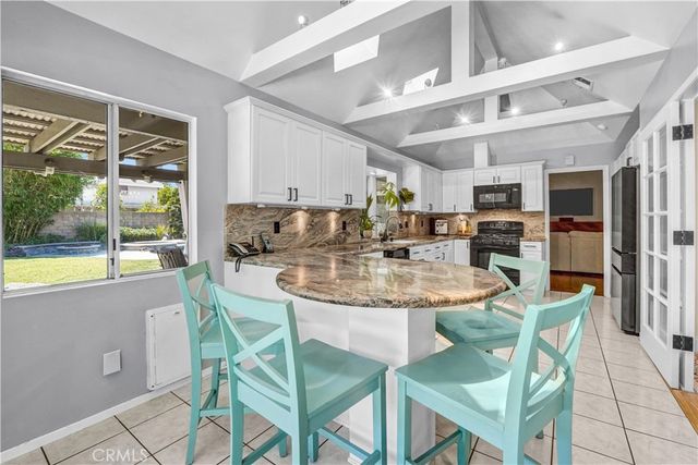8329 Capistrano, West Hills, CA 91304