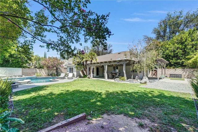8329 Capistrano, West Hills, CA 91304