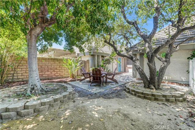 8329 Capistrano, West Hills, CA 91304