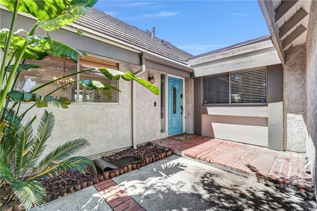 8329 Capistrano, West Hills, CA 91304