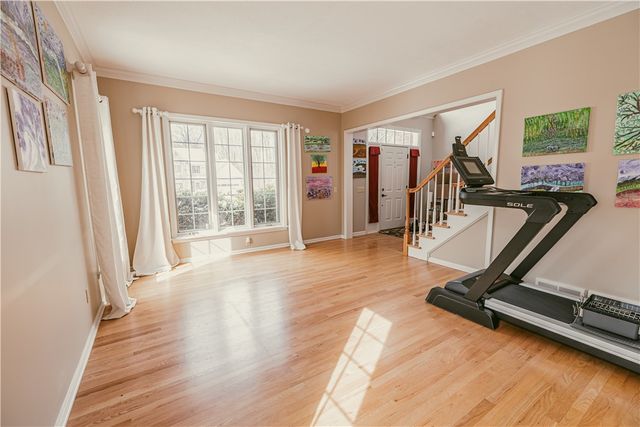 22 Royale Drive, Perinton, NY 14450