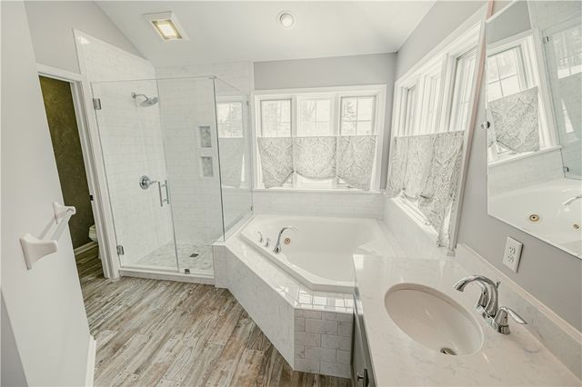 22 Royale Drive, Perinton, NY 14450