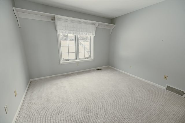 22 Royale Drive, Perinton, NY 14450