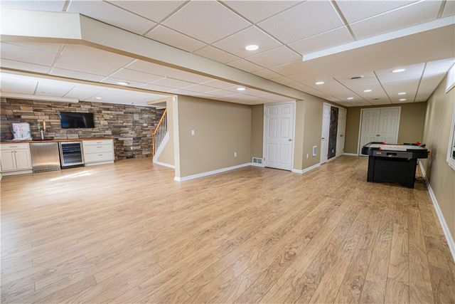 22 Royale Drive, Perinton, NY 14450