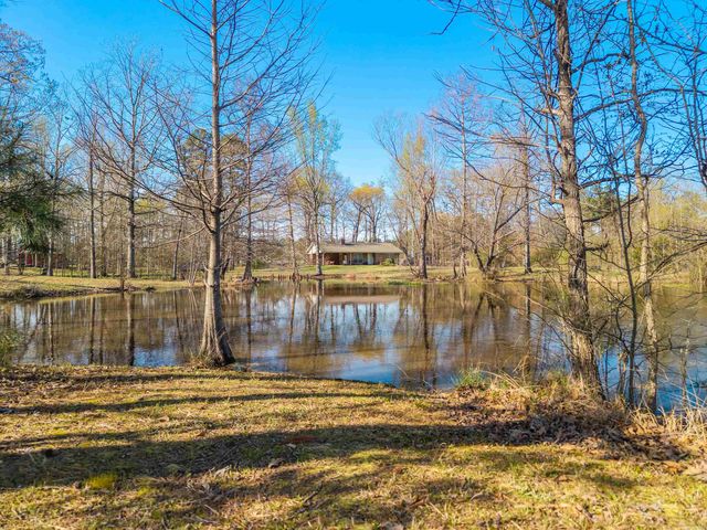 590 Heritage Drive, Woodlawn, AR 71665