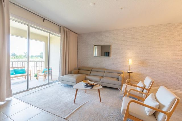 875 OCEAN COURSE AVENUE 875, Davenport, FL 33896