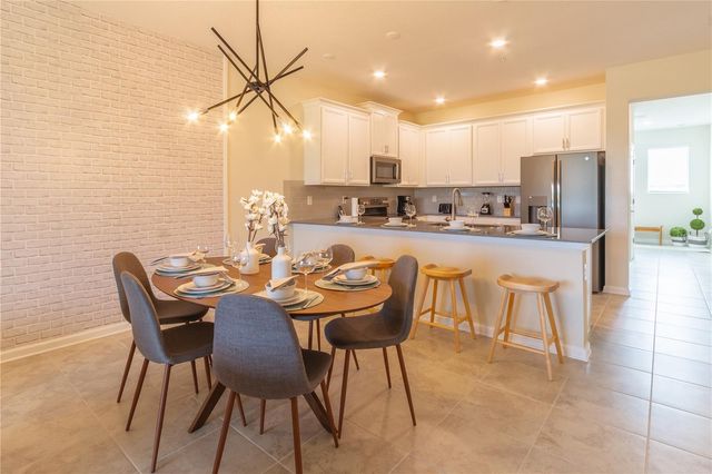 875 OCEAN COURSE AVENUE 875, Davenport, FL 33896