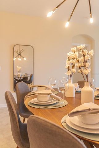 875 OCEAN COURSE AVENUE 875, Davenport, FL 33896