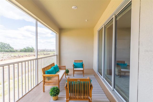 875 OCEAN COURSE AVENUE 875, Davenport, FL 33896