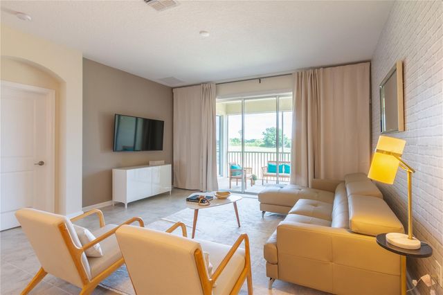 875 OCEAN COURSE AVENUE 875, Davenport, FL 33896