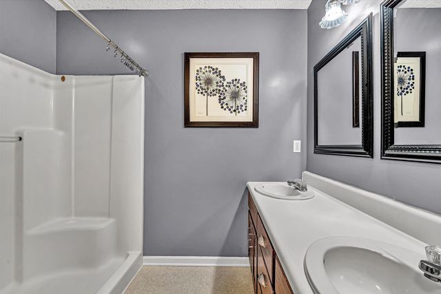 3820 FRANKLIN ST, Rocky Mount, VA 24151