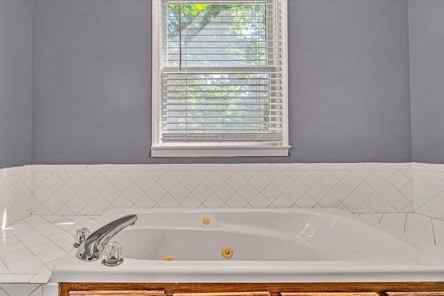3820 FRANKLIN ST, Rocky Mount, VA 24151