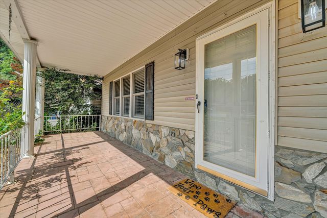 3820 FRANKLIN ST, Rocky Mount, VA 24151