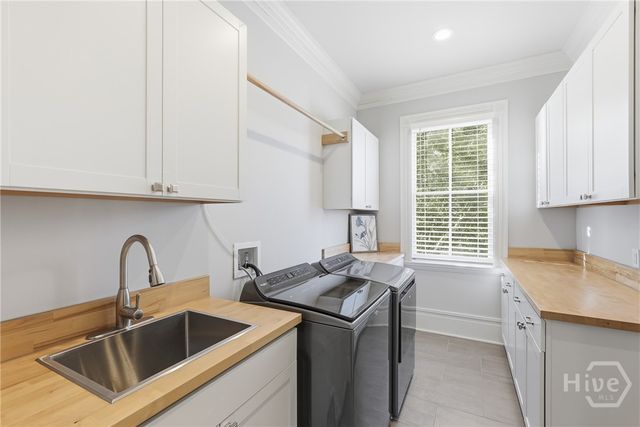 114 W Liberty Street, Savannah, GA 31401