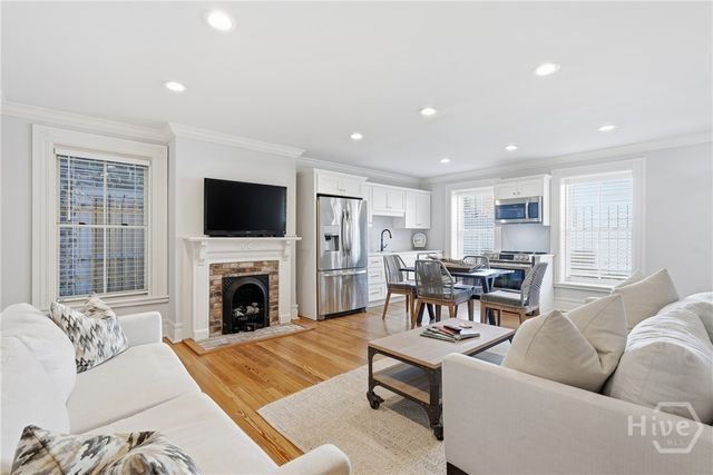 114 W Liberty Street, Savannah, GA 31401