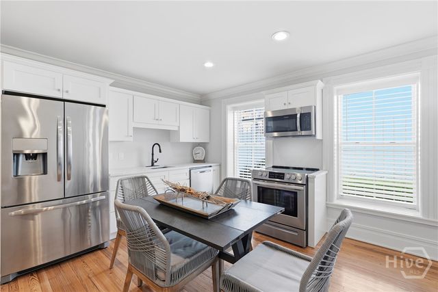 114 W Liberty Street, Savannah, GA 31401