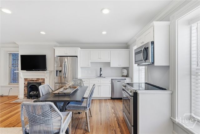 114 W Liberty Street, Savannah, GA 31401