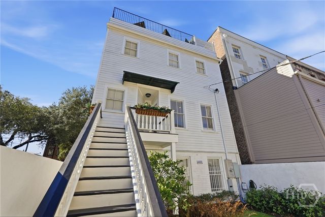 114 W Liberty Street, Savannah, GA 31401