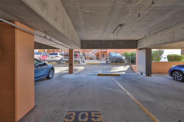 7430 SUNSHINE SKYWAY LANE S 305, St Petersburg, FL 33711