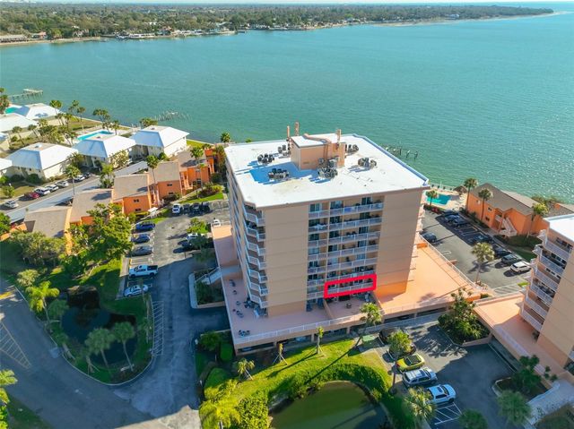 7430 SUNSHINE SKYWAY LANE S 305, St Petersburg, FL 33711