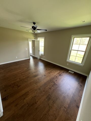 258 Dink Rut Rd, Portland, TN 37148