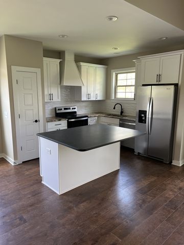 258 Dink Rut Rd, Portland, TN 37148