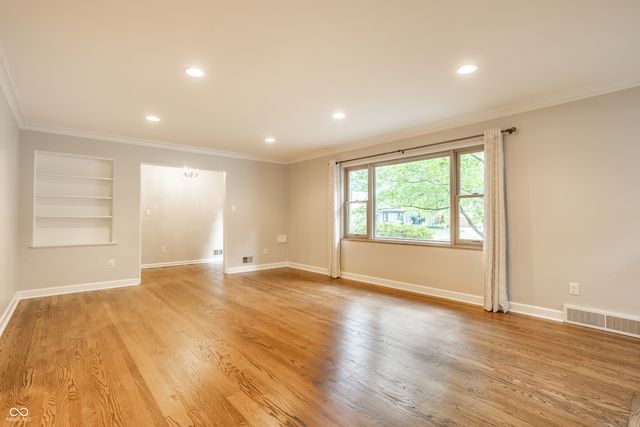 6910 N Washington Boulevard, Indianapolis, IN 46220