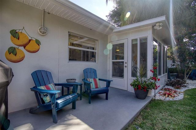 128 EDGEWATER TERRACE, Dunedin, FL 34698