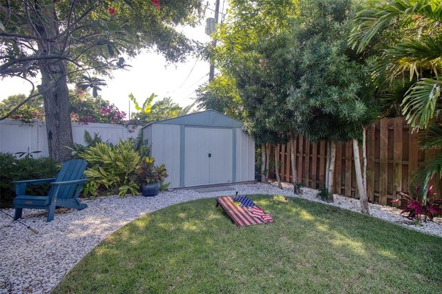 128 EDGEWATER TERRACE, Dunedin, FL 34698