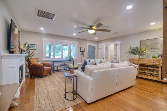 128 EDGEWATER TERRACE, Dunedin, FL 34698