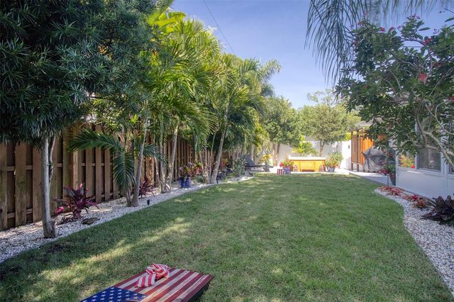 128 EDGEWATER TERRACE, Dunedin, FL 34698