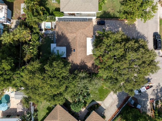 128 EDGEWATER TERRACE, Dunedin, FL 34698