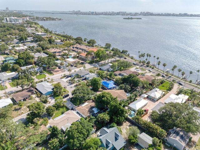 128 EDGEWATER TERRACE, Dunedin, FL 34698