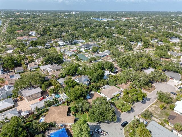 128 EDGEWATER TERRACE, Dunedin, FL 34698